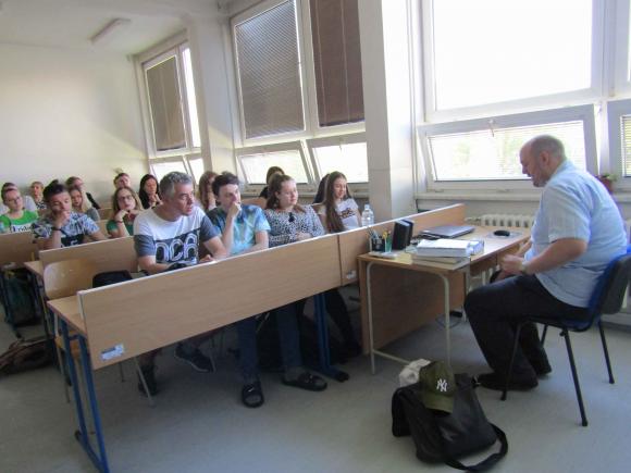 zilinsky_kraj_na_krizovatkach (3).JPG zilinsky_kraj_na_krizovatkach (3).JPG